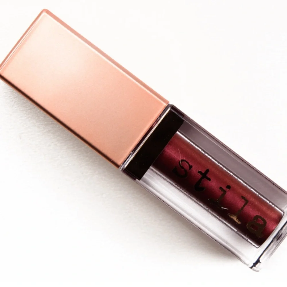 STILA SHIMMER & GLOW EYESHADOW - Pigalle - Shimmering cool cranberry